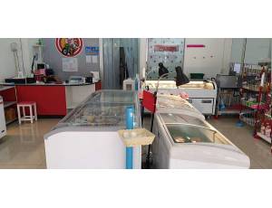 หมูซิ่งไก่ซ่าศรีราชา Mini Supermarket