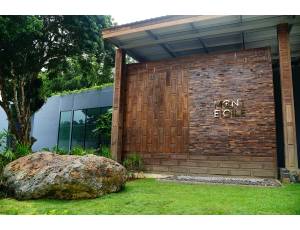 ข้อมูล บริษัท มองต์ เอทัวล์ จำกัด