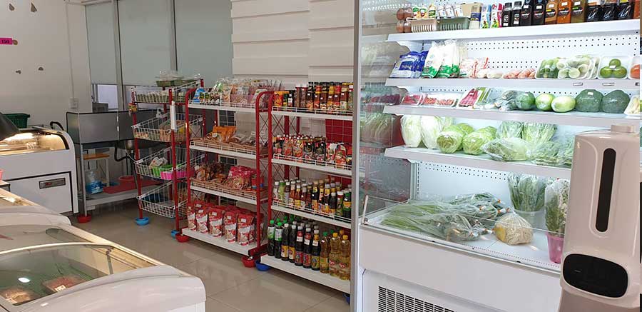 หมูซิ่งไก่ซ่าศรีราชา Mini Supermarket